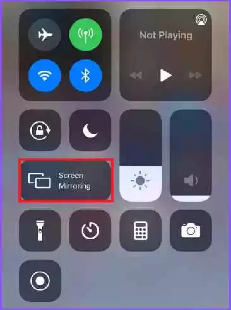 Showing the Screen Mirroring option option in iPhone's Control Center